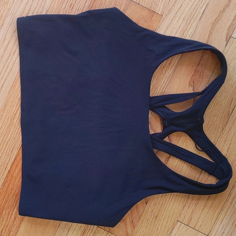 Lululemon jogging/ crop top - activewear black size 6